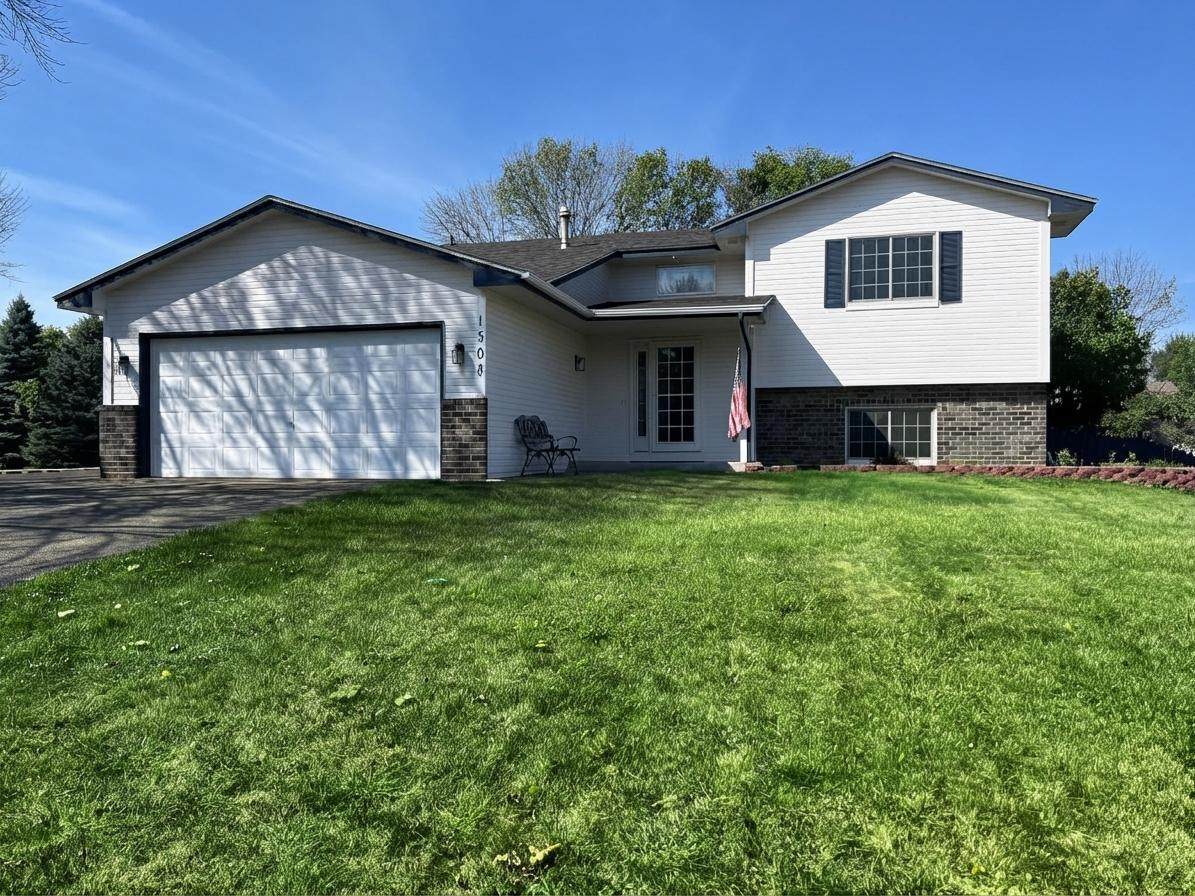 1508 Thistle Lane - Photo 1