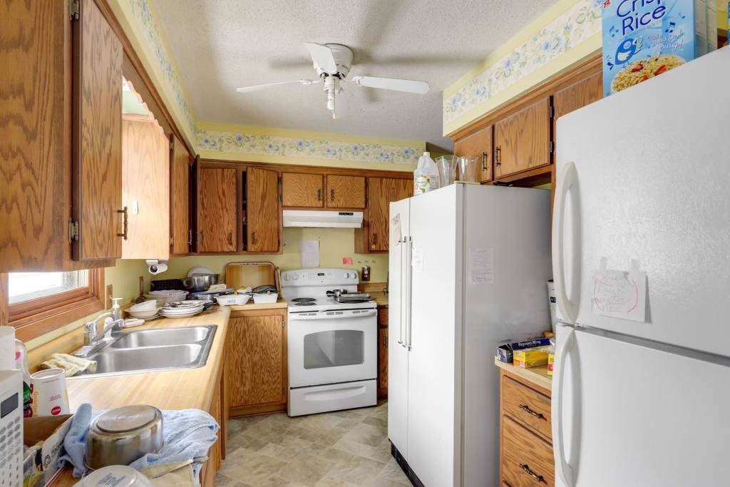 1300 Adams Street - Photo 1