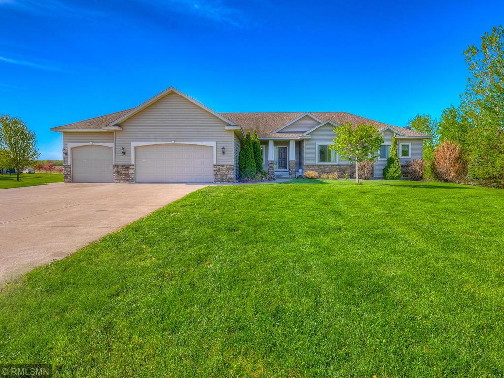 8370 185th Avenue - Photo 1