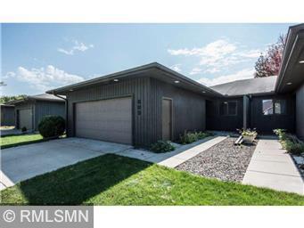 609 Gill Lane - Photo 1