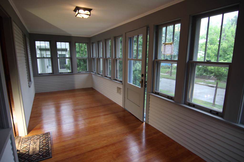 1484 Almond Avenue - Photo 1