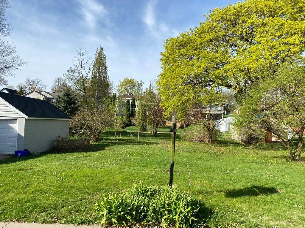 324 Main - Photo 1