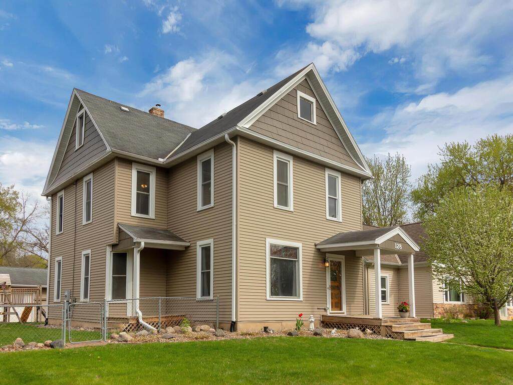 128 3rd Street - Photo 1
