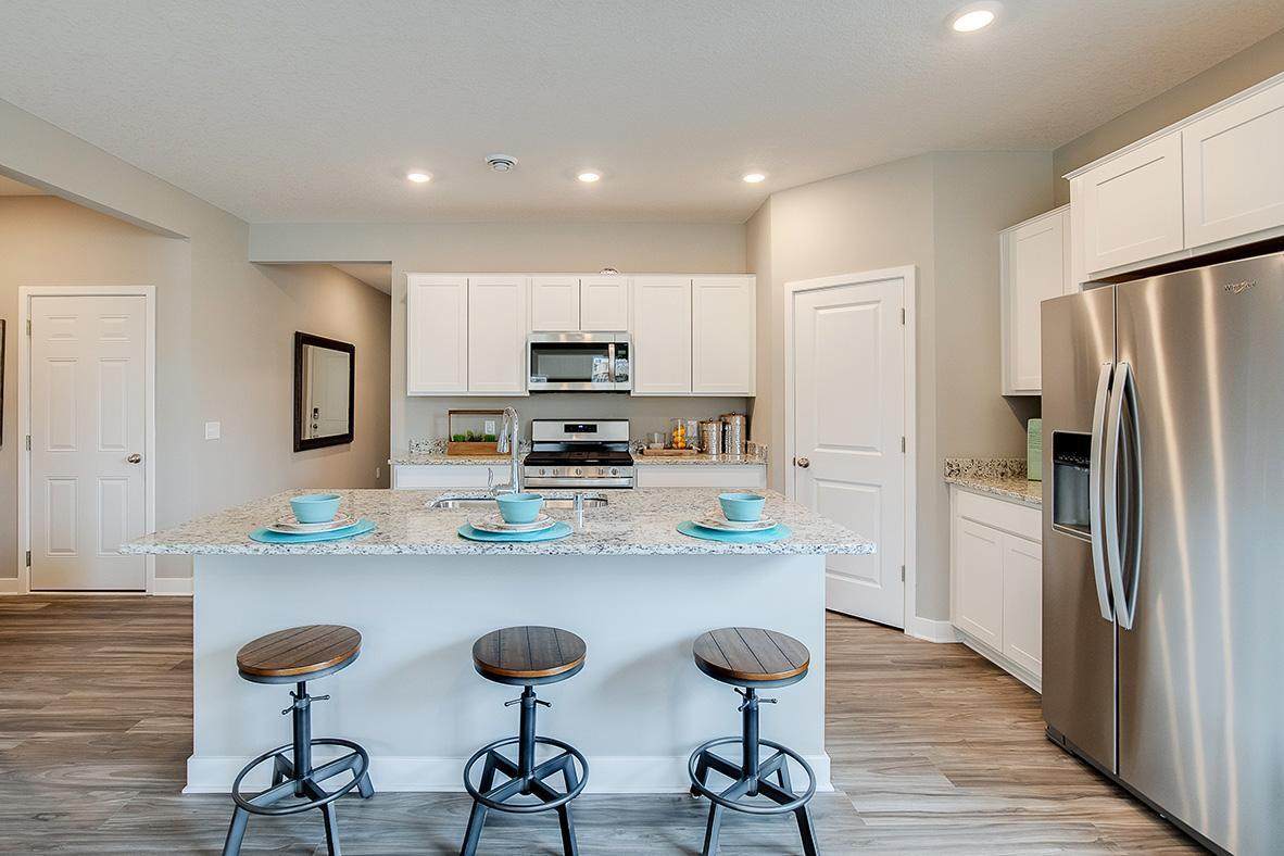 9872 Twin Lakes Parkway - Photo 1