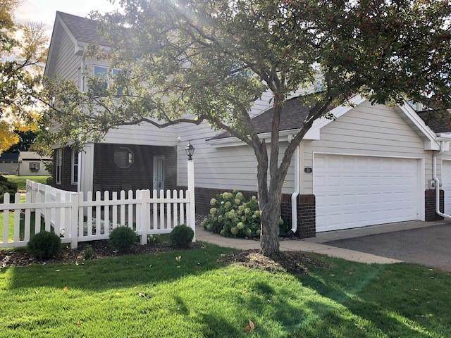 310 Parkway Court - Photo 1