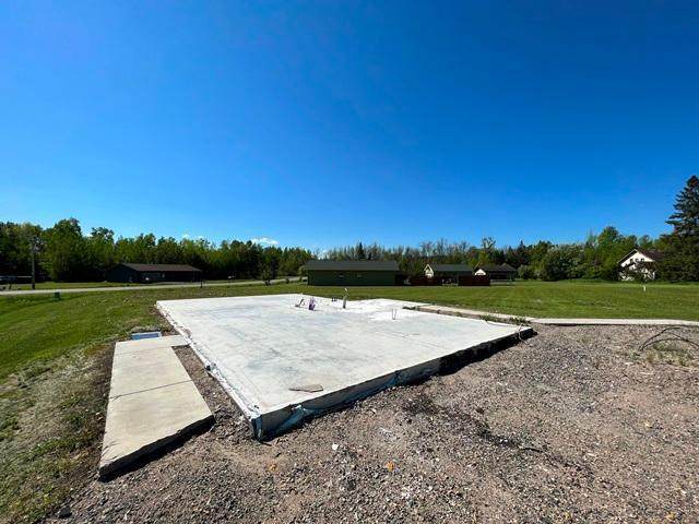 1421 Tamarack Lane - Photo 1