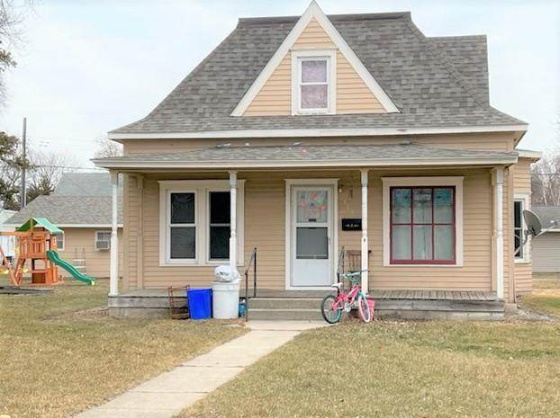 506 11th Street - Photo 1