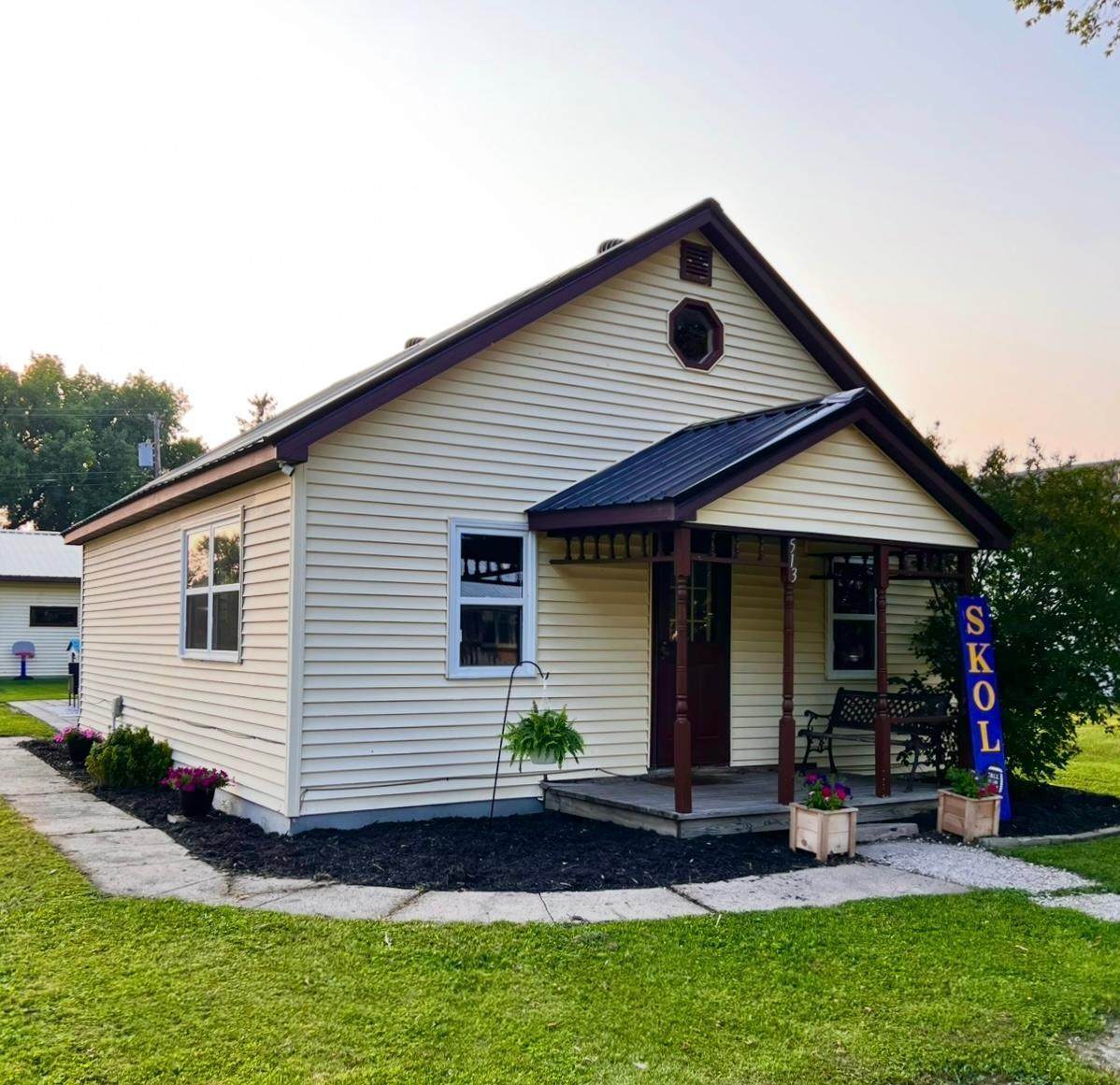 513 Water Avenue - Photo 1