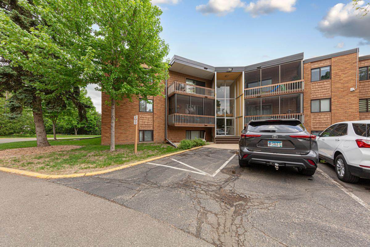 5450 Three Points Boulevard - Photo 1