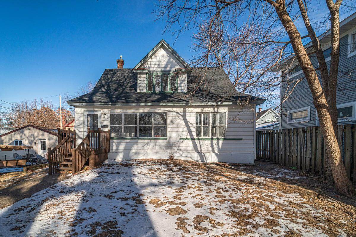 1711 22nd Avenue - Photo 1