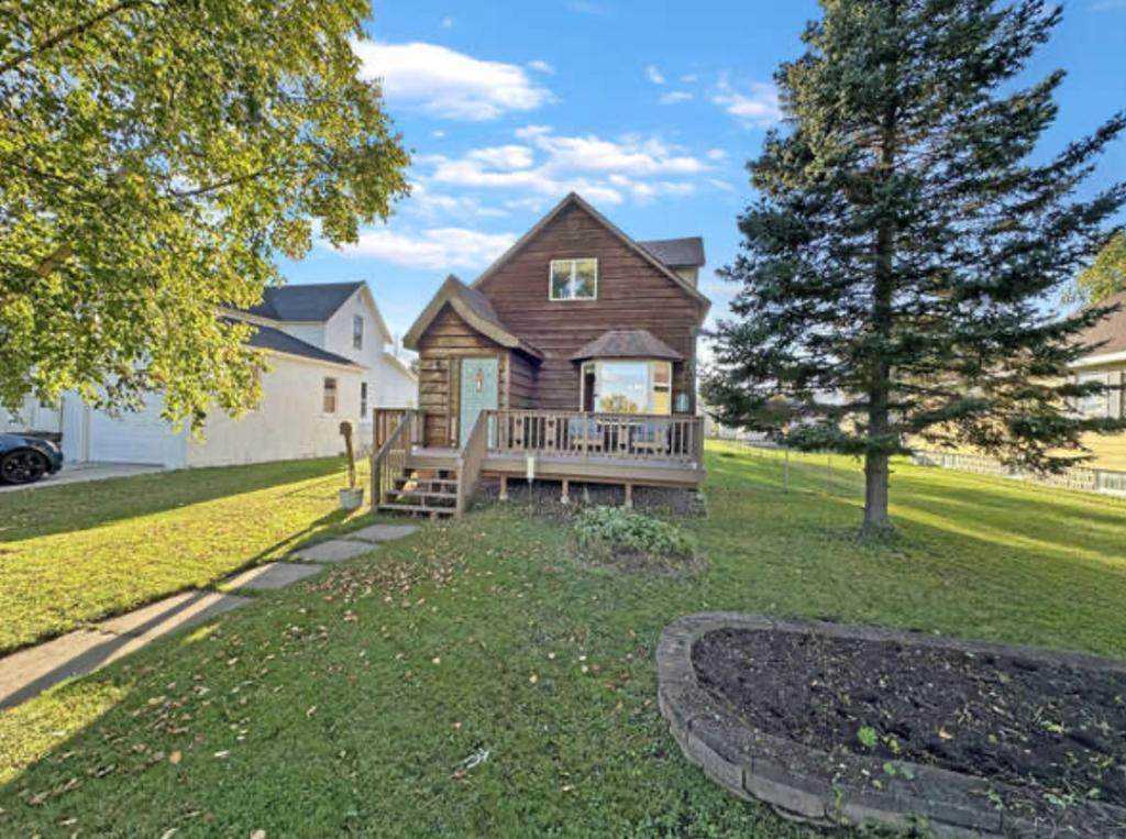 207 Bawden Street - Photo 1