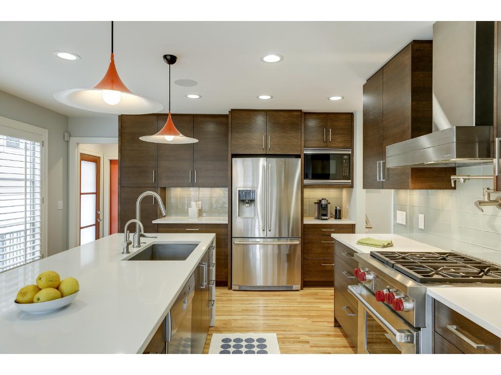 3933 Abbott Avenue - Photo 1
