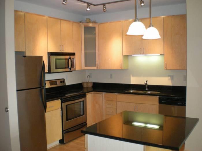 2600 University Avenue - Photo 1