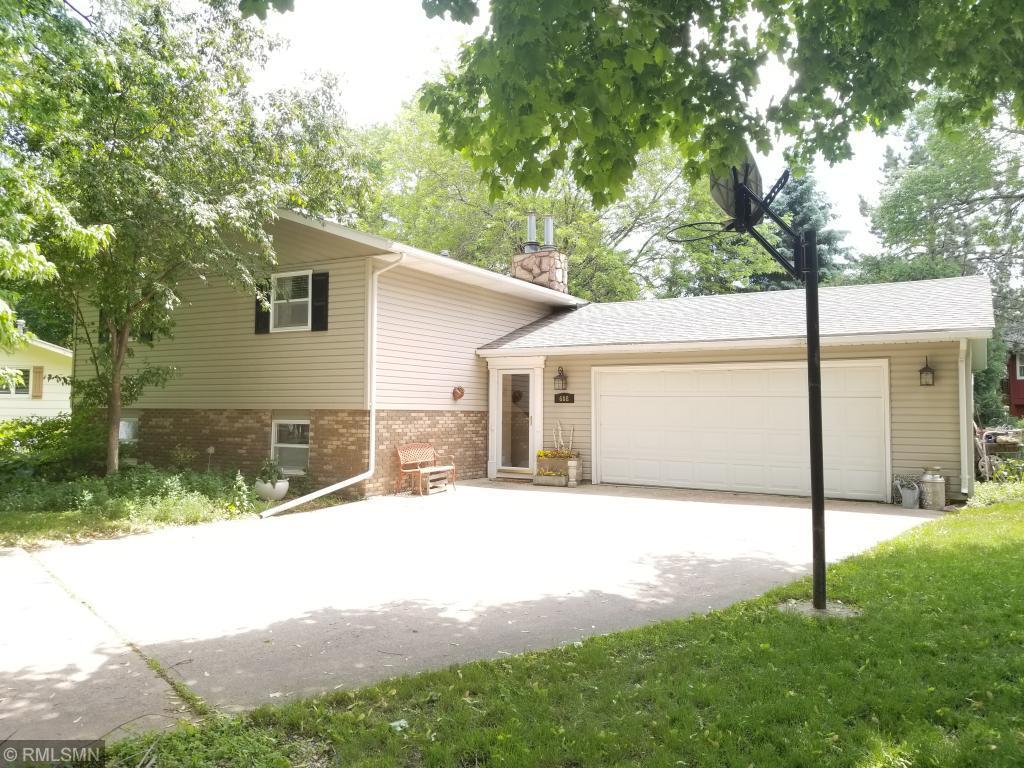 608 Jefferson Circle - Photo 1