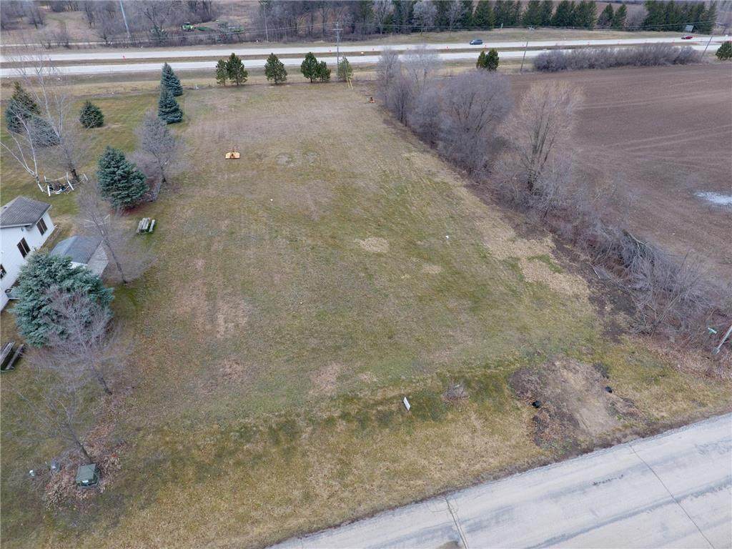 403 27th Drive - Photo 1