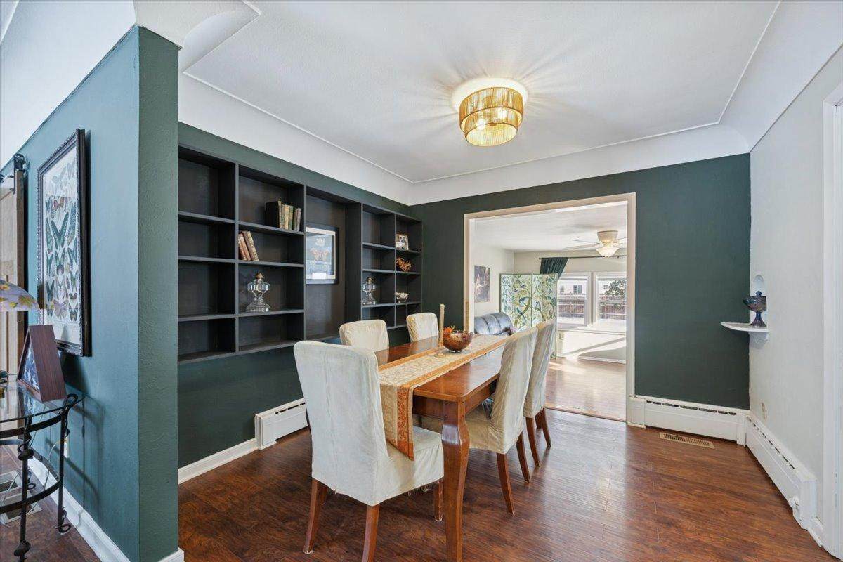 921 Holmes Street - Photo 1