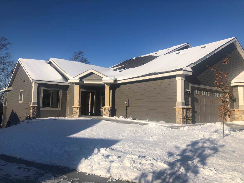 522 Panorama Circle - Photo 1 522 Panorama Circle - Photo 1