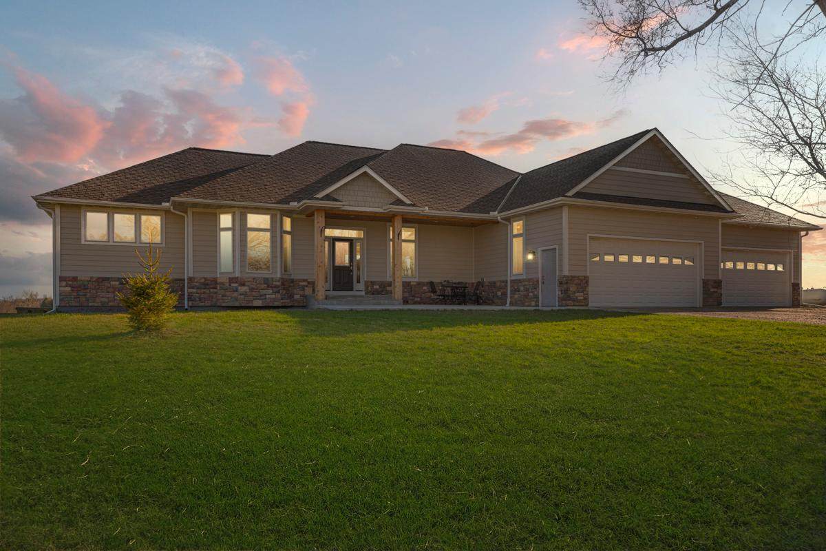 6570 Chester Avenue - Photo 1