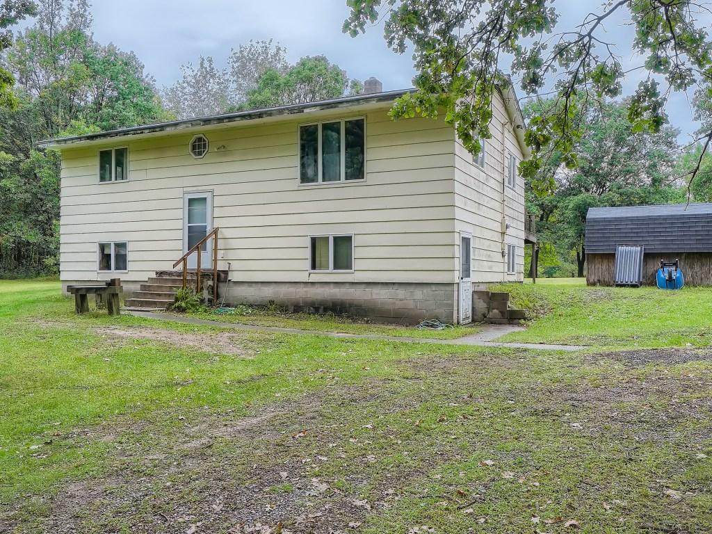 4730 287th Court - Photo 1