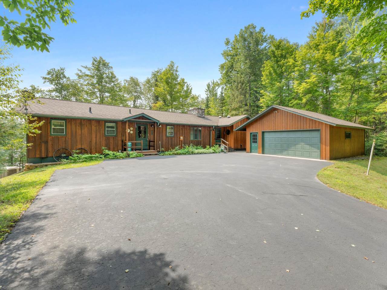 10909 Hiawatha Shores Rd - Photo 1