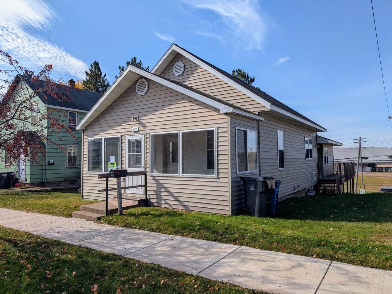 377 2ND AVE N - Photo 1