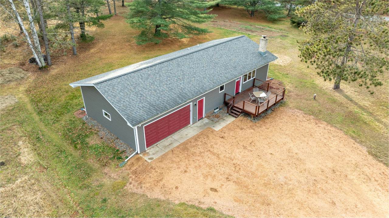 4895 East View Rd - Photo 1