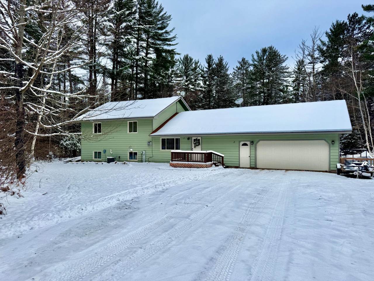 4520 Jack Pine Ln - Photo 1