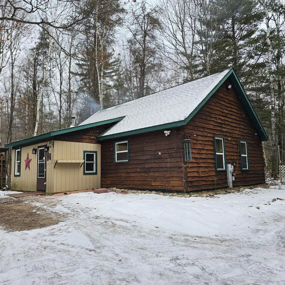 4074 Bucktail Ln - Photo 1