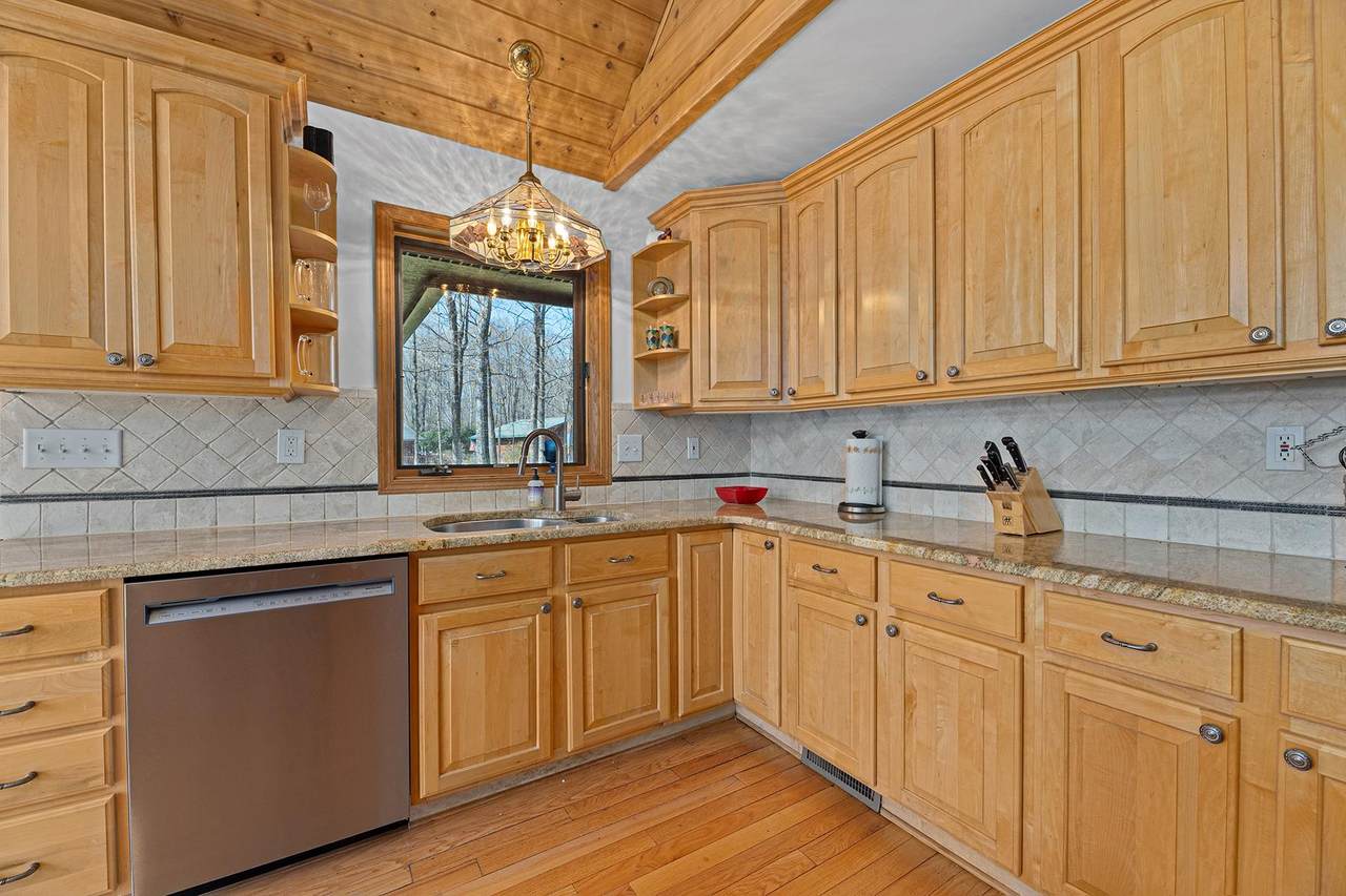 https://bt-photos.global.ssl.fastly.net/northwoods/1280_boomver_1_211971-2.jpg