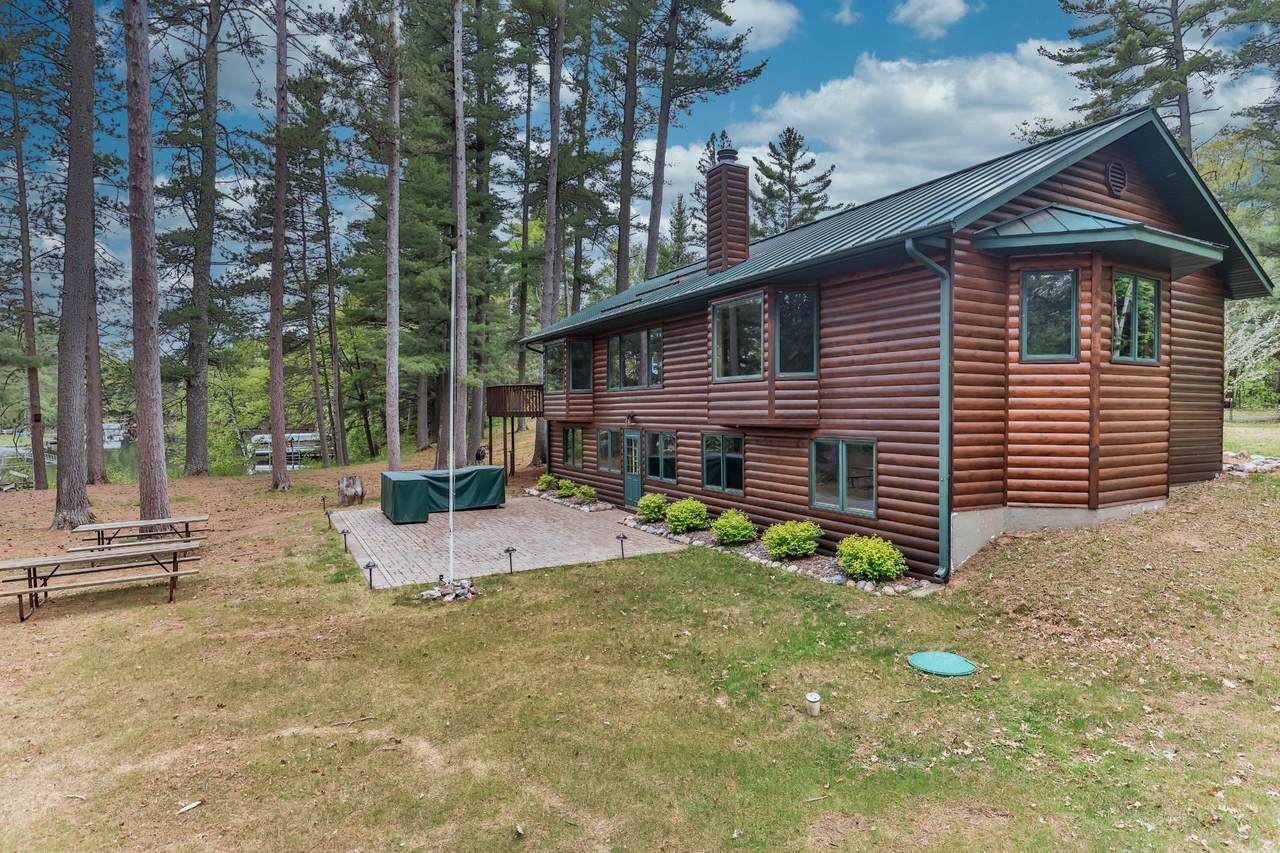 5809&10 Stone Lake Rd N - Photo 1