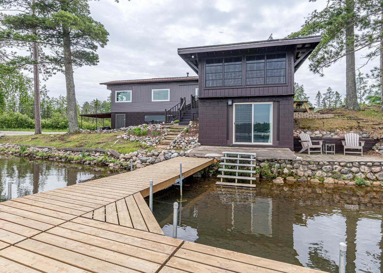 8946 Mid Lake Rd - Photo 1