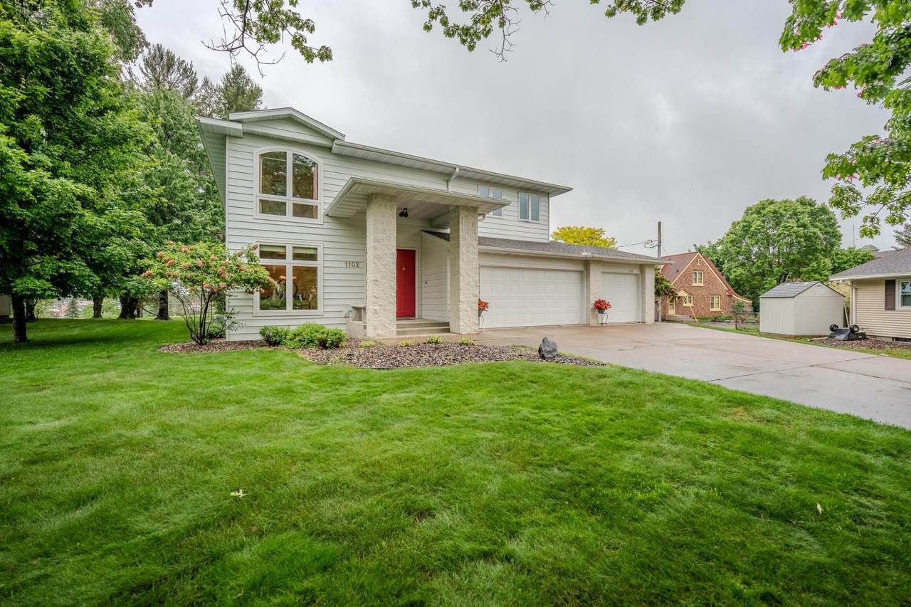 1102 Michler Crst - Photo 1