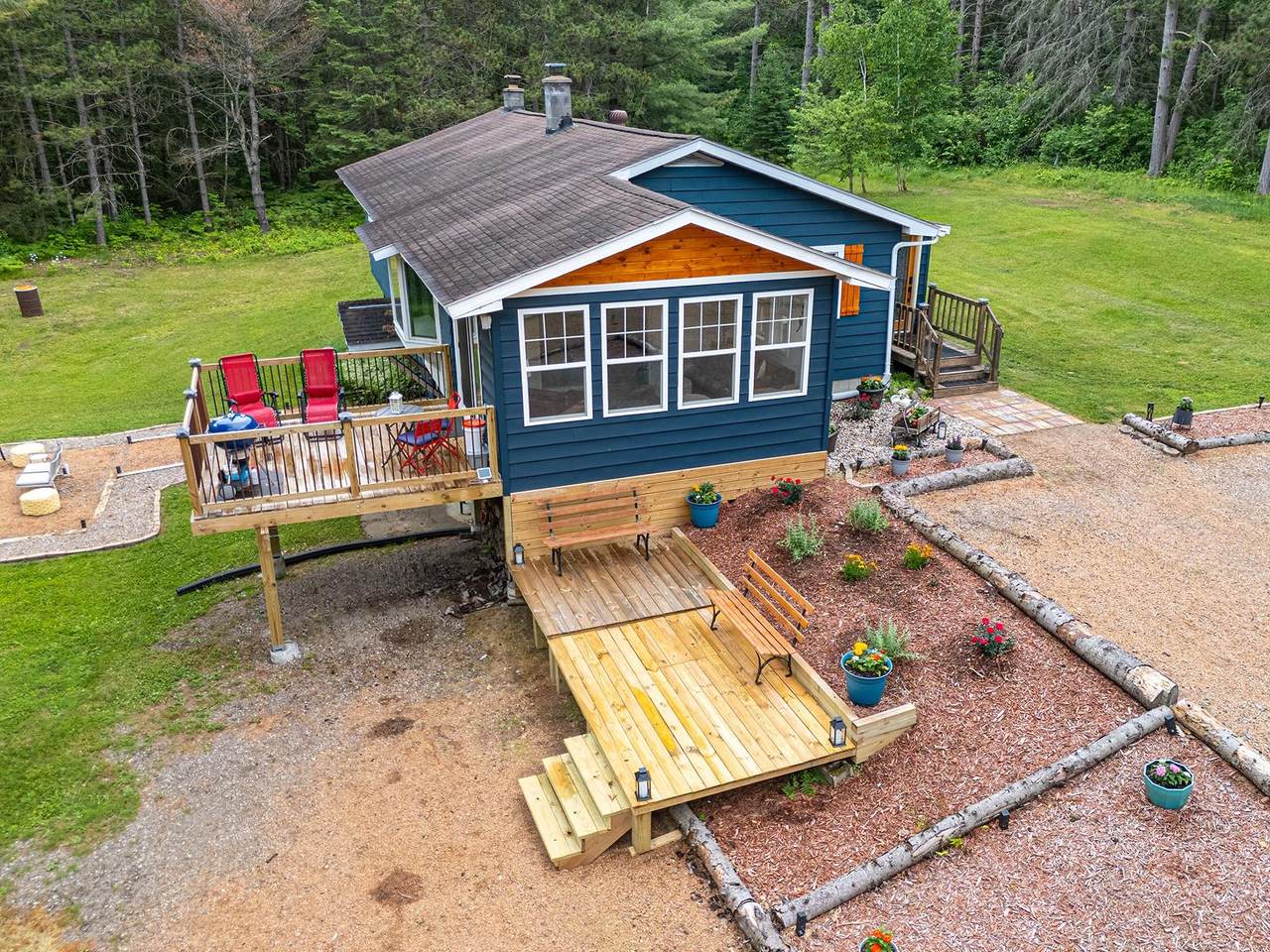 3160 Germond Rd - Photo 1
