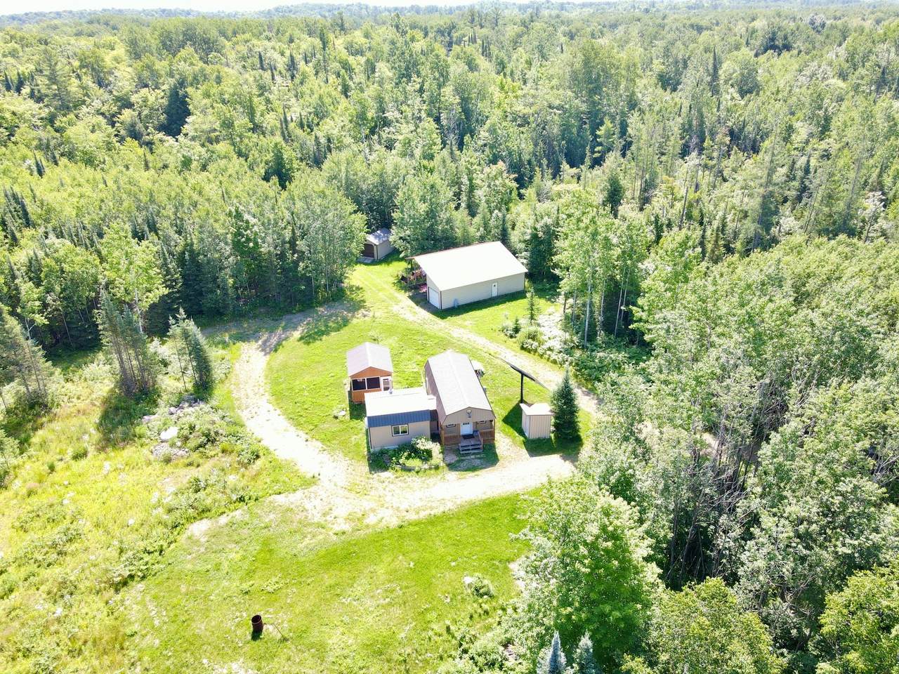 N9072 Grundy Rd - Photo 1