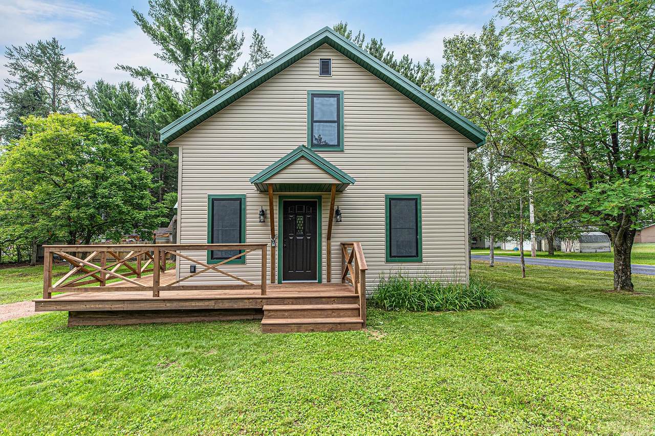 214 Mill St - Photo 1