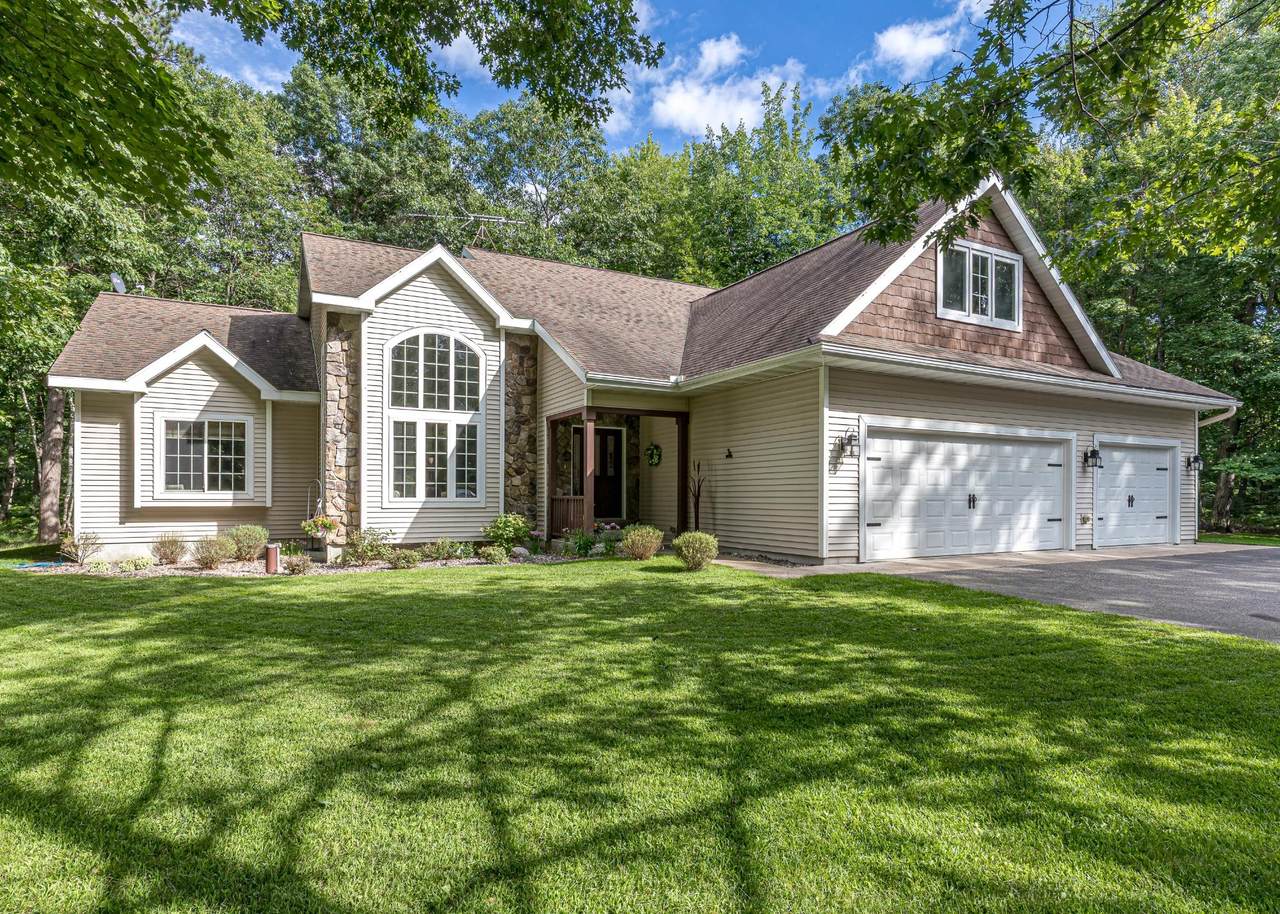 9974 Ridgewood Dr - Photo 1