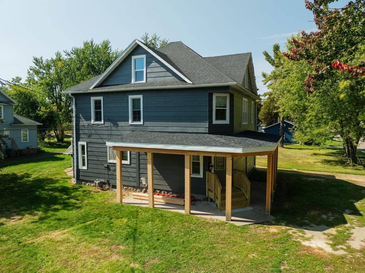 134 Virginia St - Photo 1