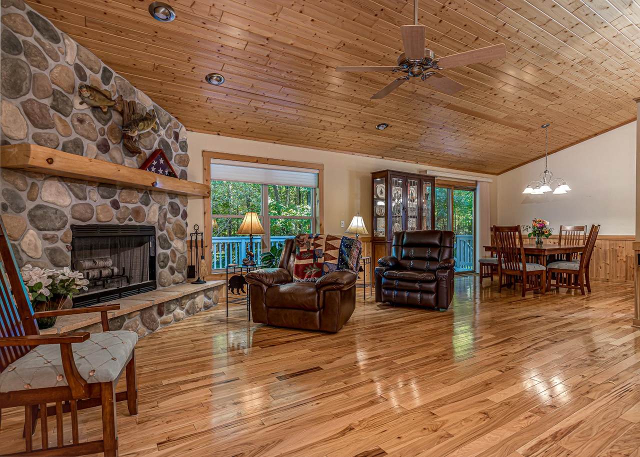 https://bt-photos.global.ssl.fastly.net/northwoods/1280_boomver_1_214474-2.jpg