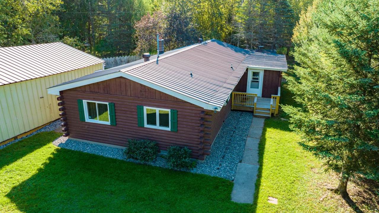 1479 Hwy 424 - Photo 1