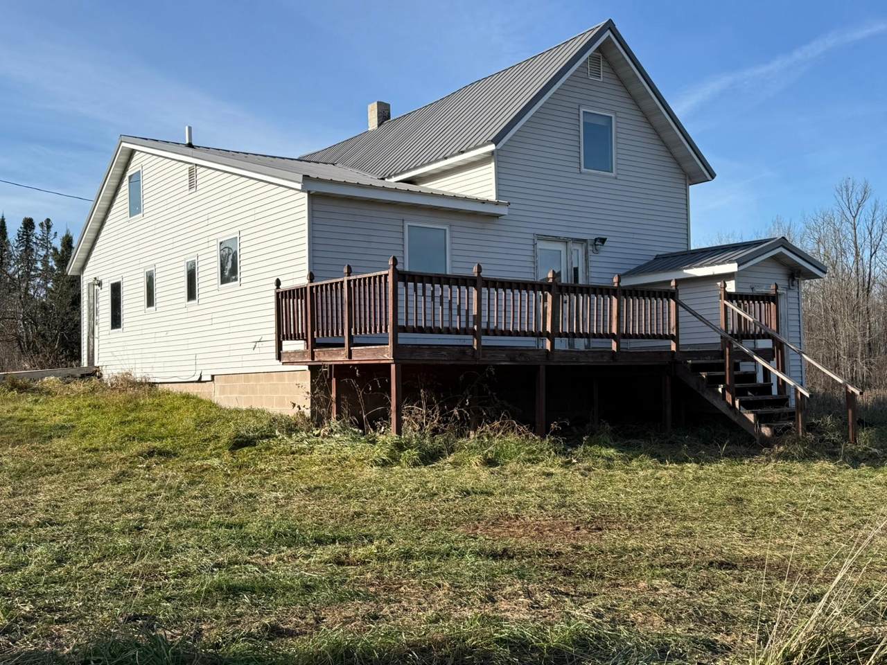 28549 River Dr - Photo 1