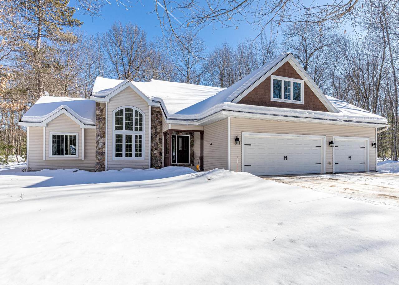 9974 Ridgewood Dr - Photo 1