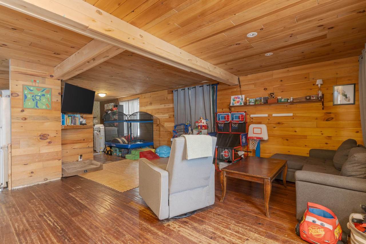 https://bt-photos.global.ssl.fastly.net/northwoods/1280_boomver_1_215963-2.jpg