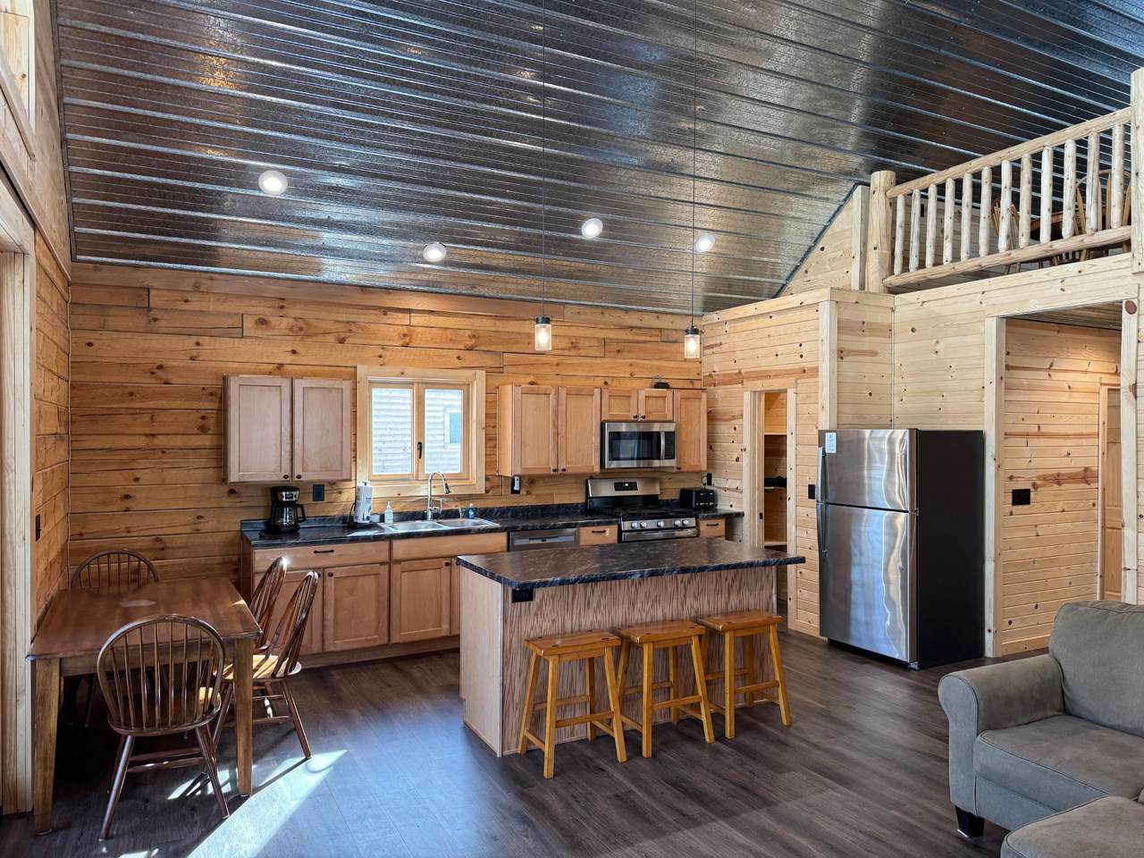 https://bt-photos.global.ssl.fastly.net/northwoods/1280_boomver_1_215966-2.jpg