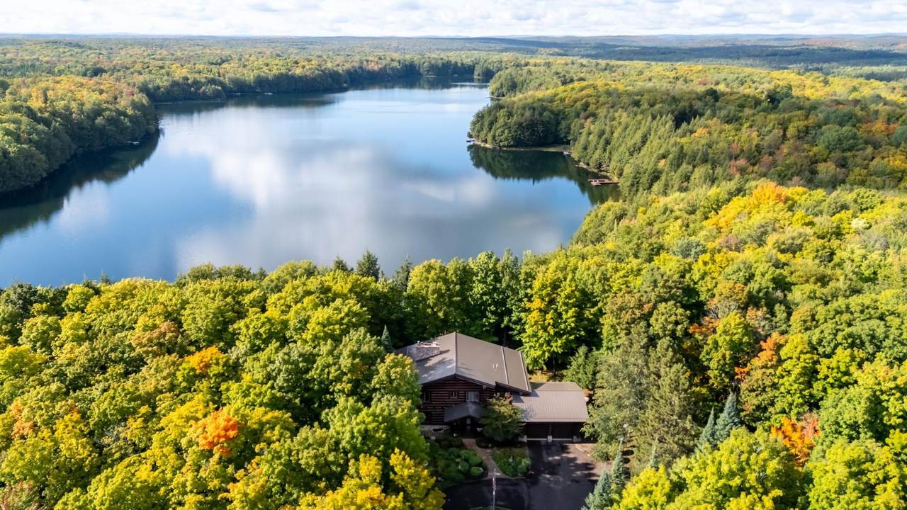 https://bt-photos.global.ssl.fastly.net/northwoods/orig_boomver_1_215977-2.jpg