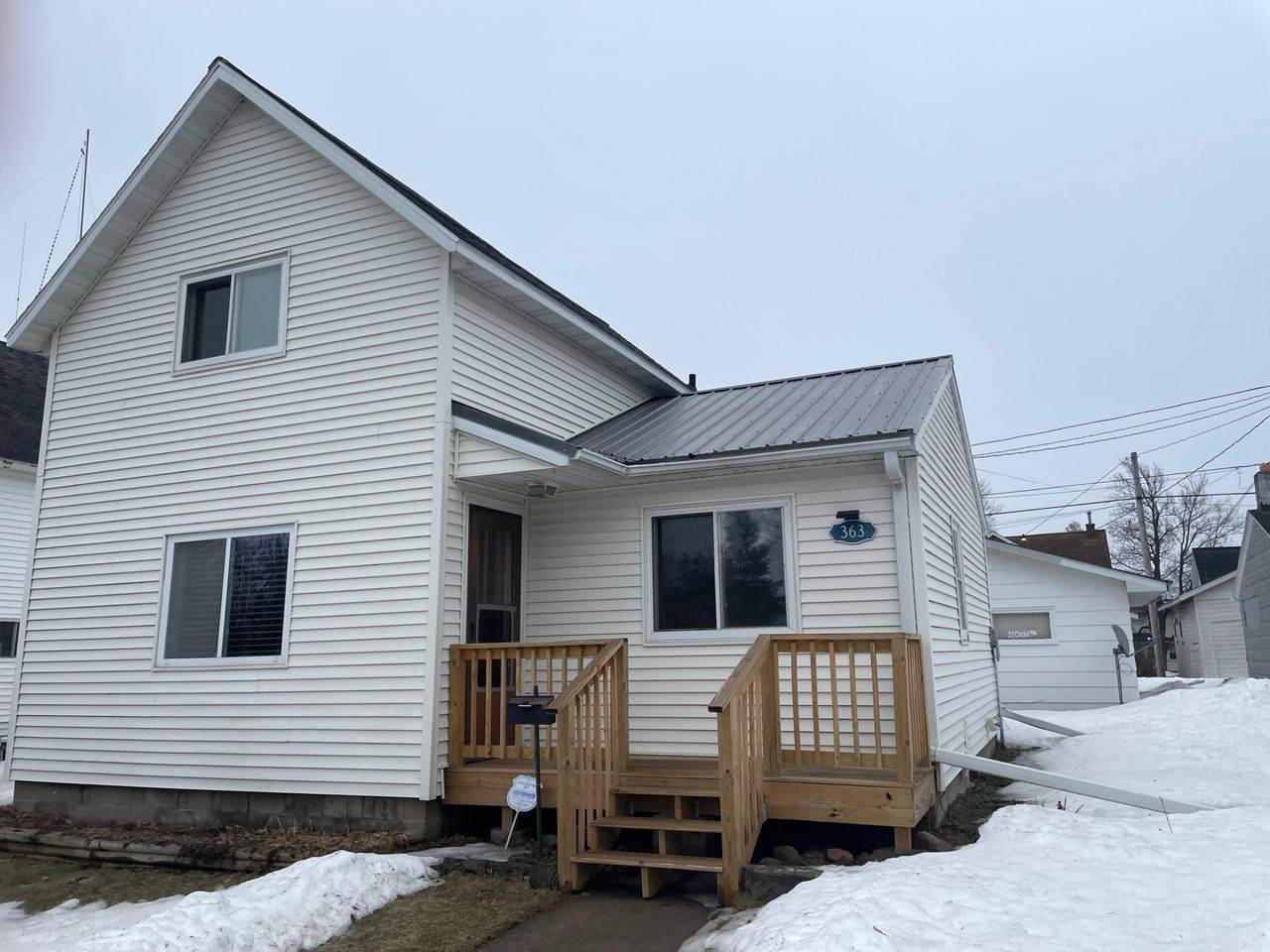 363 5TH AVE S - Photo 1