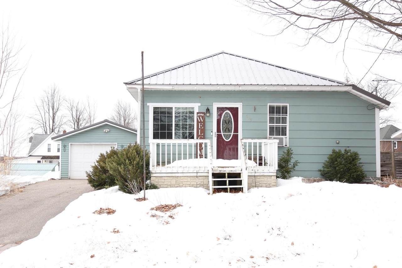 415 Wausau St - Photo 1