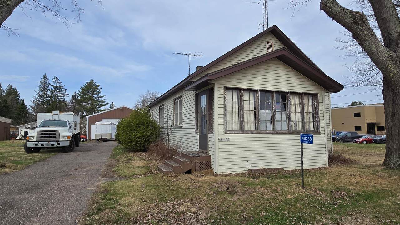 N11238 Antigo St - Photo 1