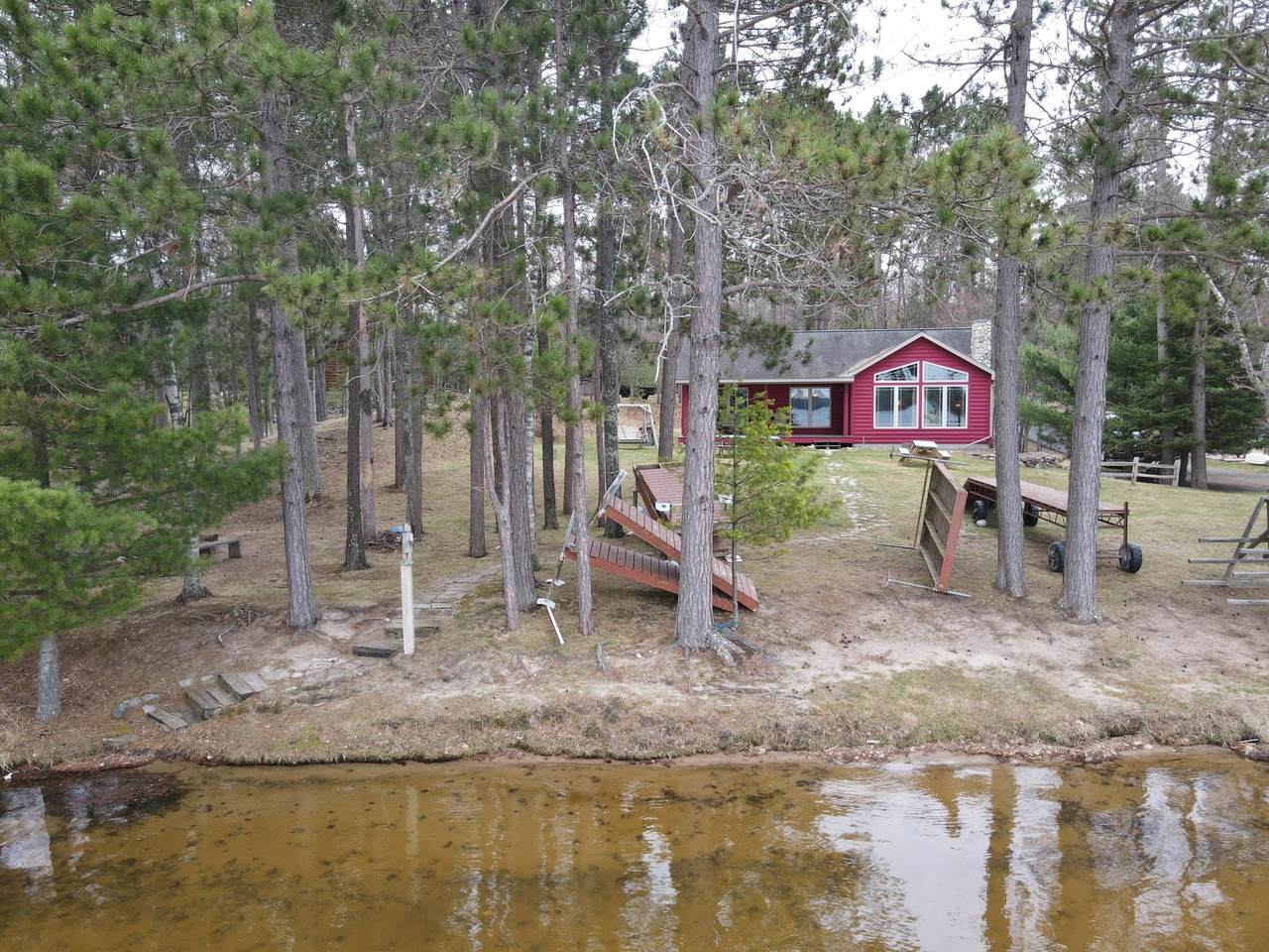 1066 Cedaroma Dr - Photo 1