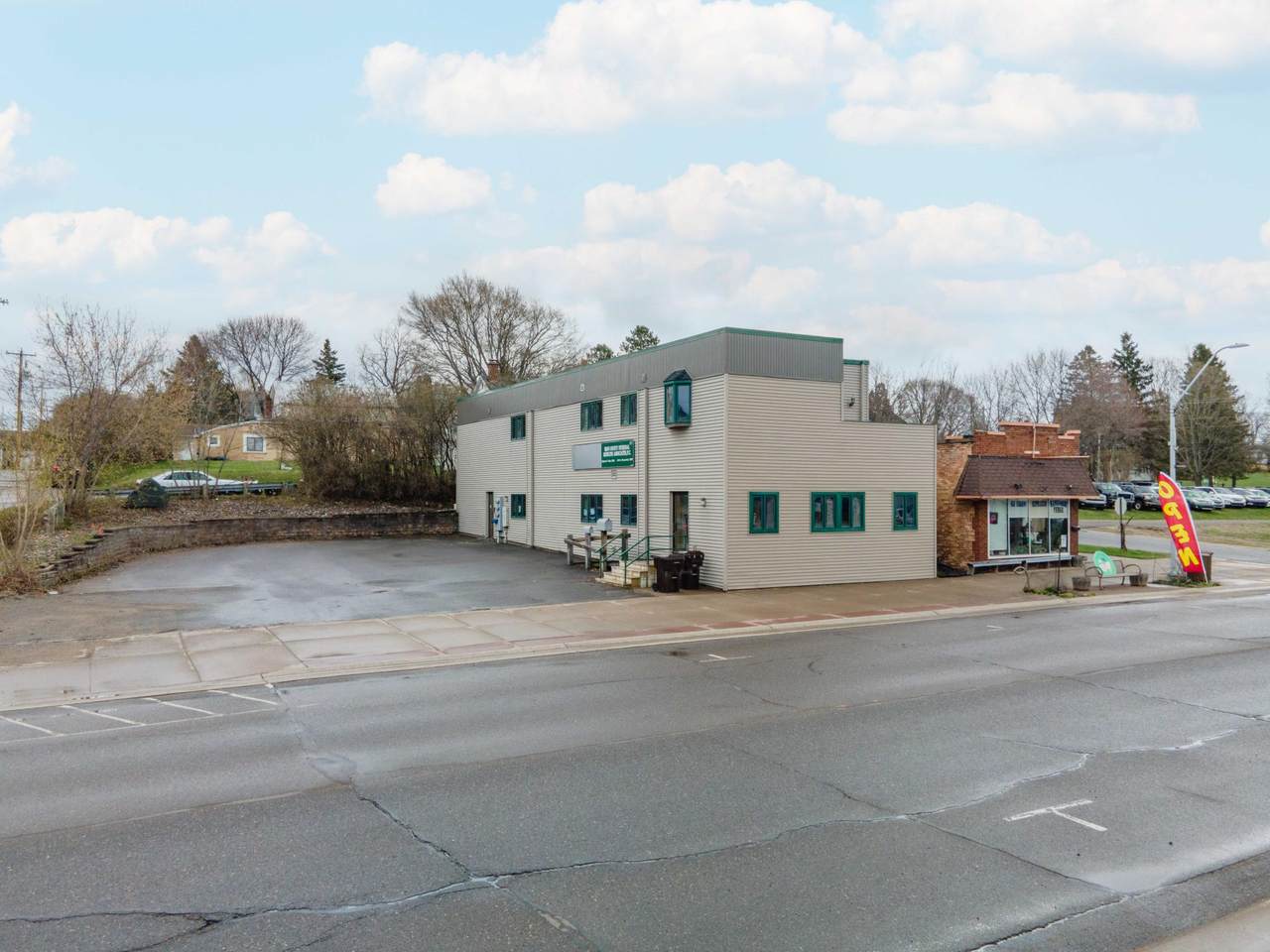 417 Washington Ave - Photo 1