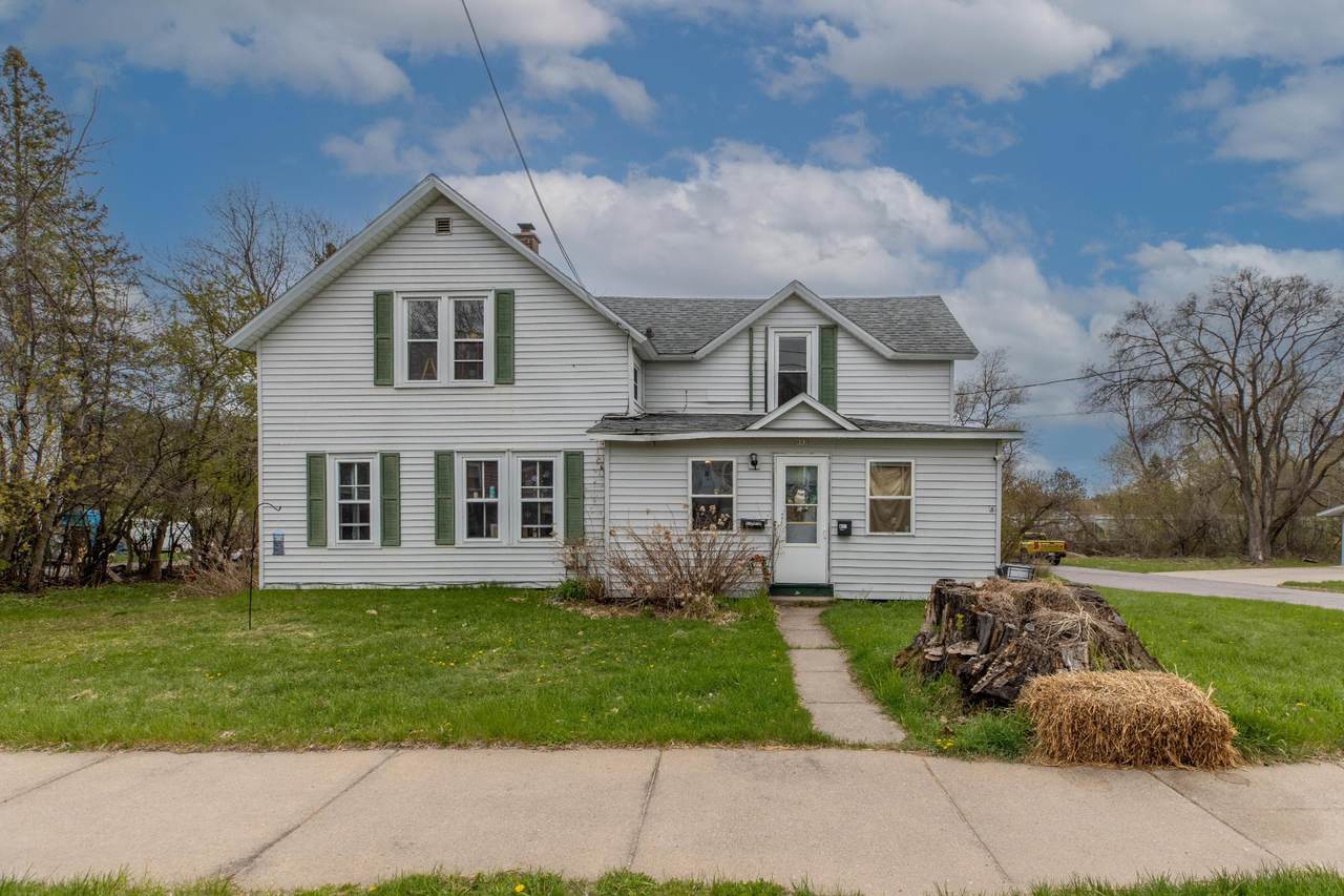 802 Mason St - Photo 1